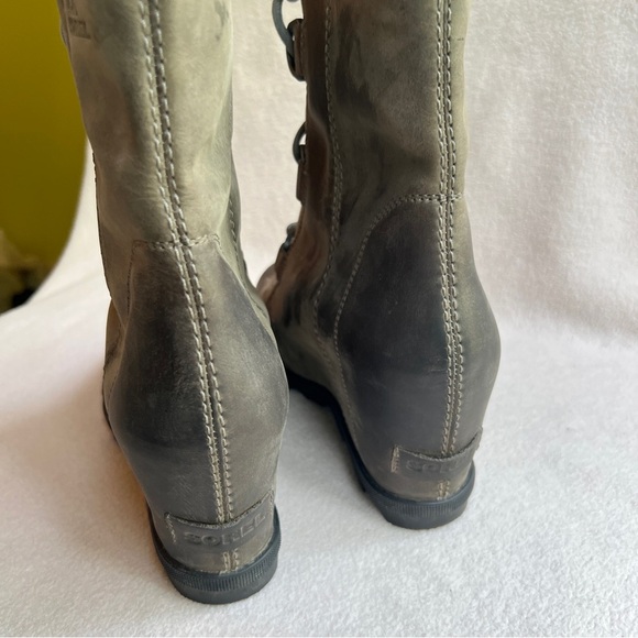 !Sorel Joan Of Arctic Wedge II Boots Lace up Waterproof Leather Gray Women's 9 - Picture 15 of 16